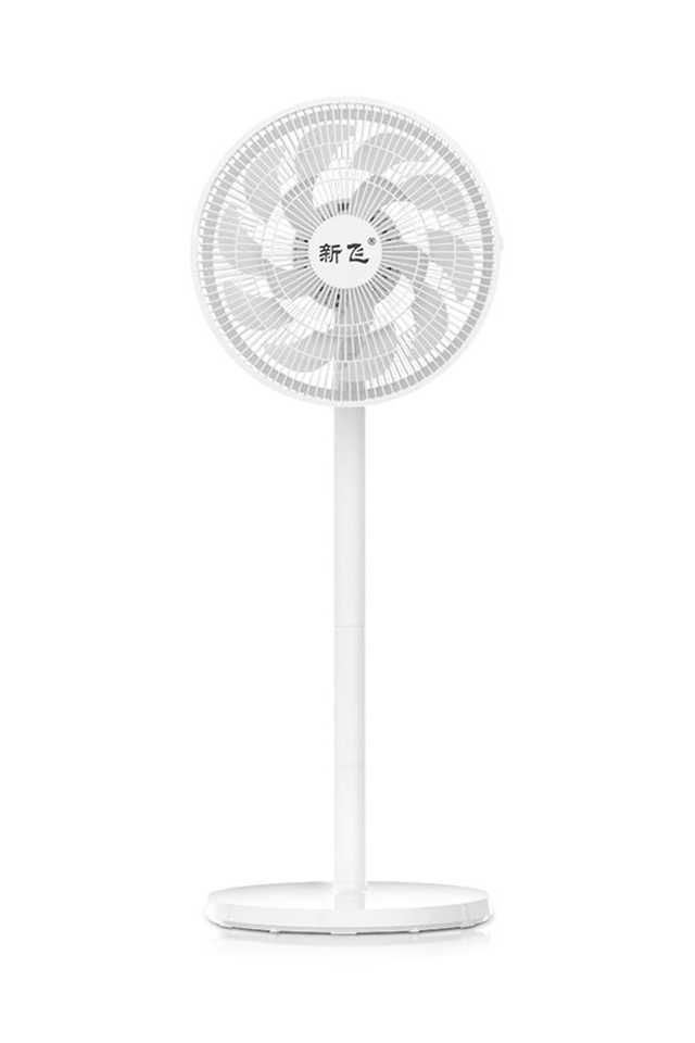精致涼爽，小巧不占地 小型電風扇的魅力所在